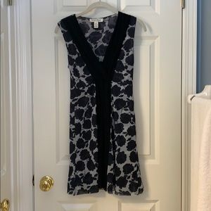 White House Black Market Dress double layer lightweight, mid thigh